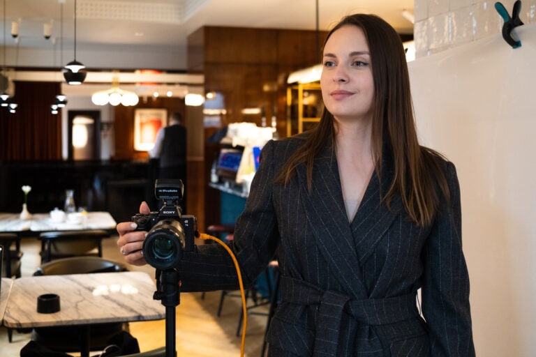 What Is the Best Distance to the Subject for Portrait Photography?